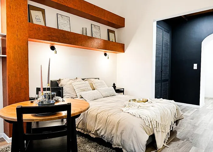 Walk 50m To Market Square & Rynek! Stylish 1br, Kitchen * Breslavia