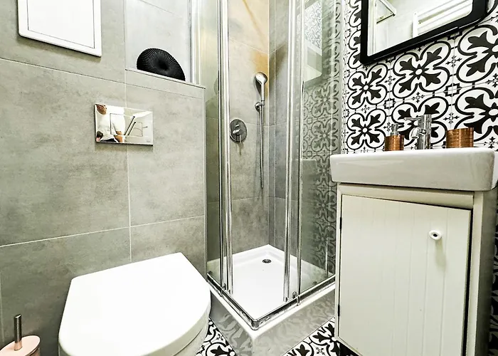 Apartamento Walk 50m To Market Square & Rynek! Stylish 1br, Kitchen Breslavia